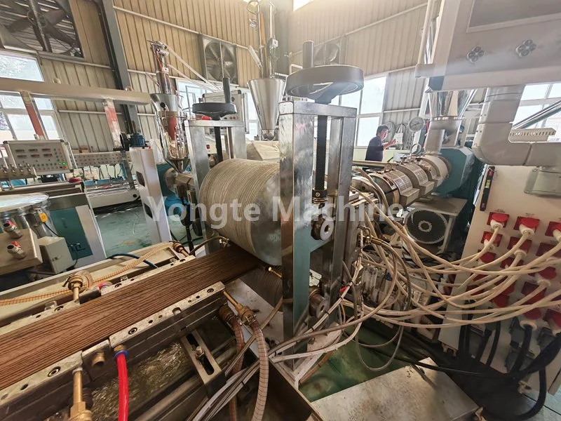WPC Extruder İstehsal Problemləri üçün Həll