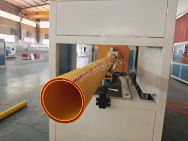 Əlcəzair 75-125 mm Üç qatlı PPR Boru Ko-Ekstruziya Xətti