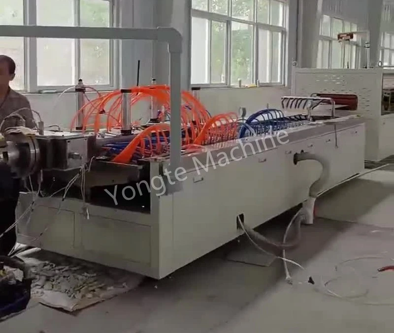 PVC Divar Paneli Ekstruziya Xətti Çində Uğurla Quraşdırıldı