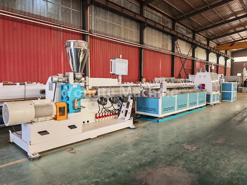 Soaker Suvarma Damcı Şlanqı Hazırlayan Maşın